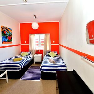 Ducks & Drakes Boutique Motel & Backpackers